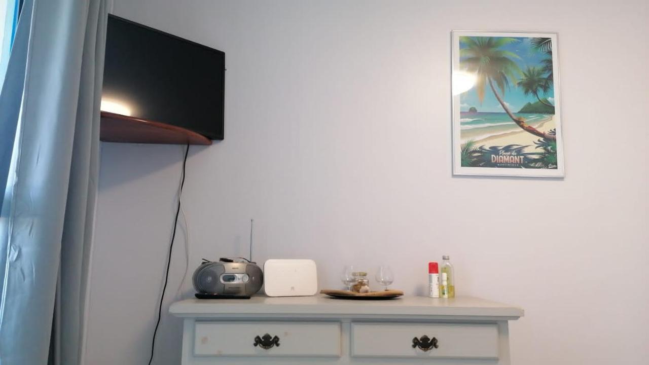 Superbe Studio, A 20 Metres De La Plage, Acces Direct Grande Plage Diamant Le Diamant Exterior photo